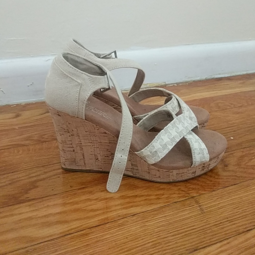 Toms Wedge Sandals